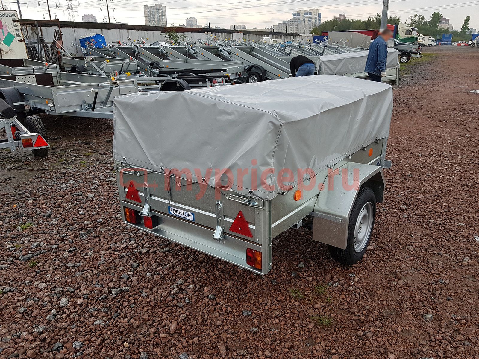 Тент 81011 с канатиком 