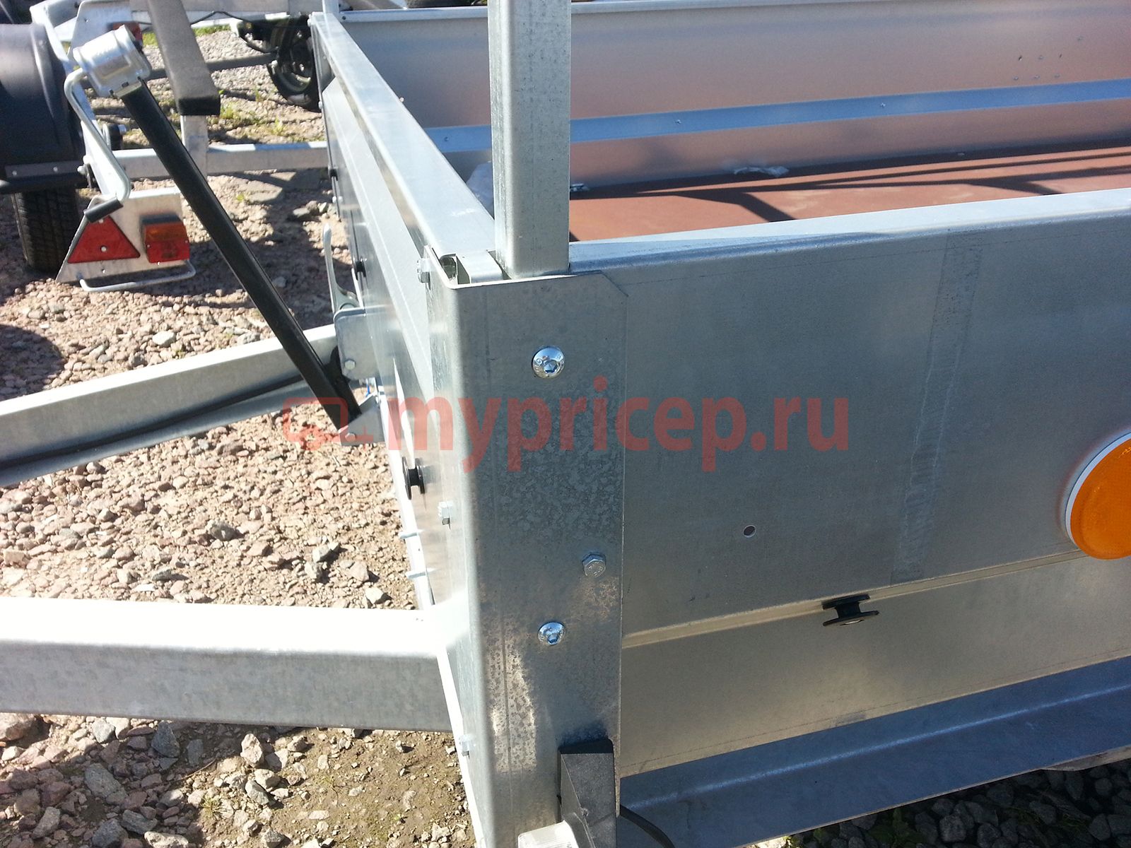 Трейлер Модель 829450 Исполнение Прицеп 3,0х1,5 рес
