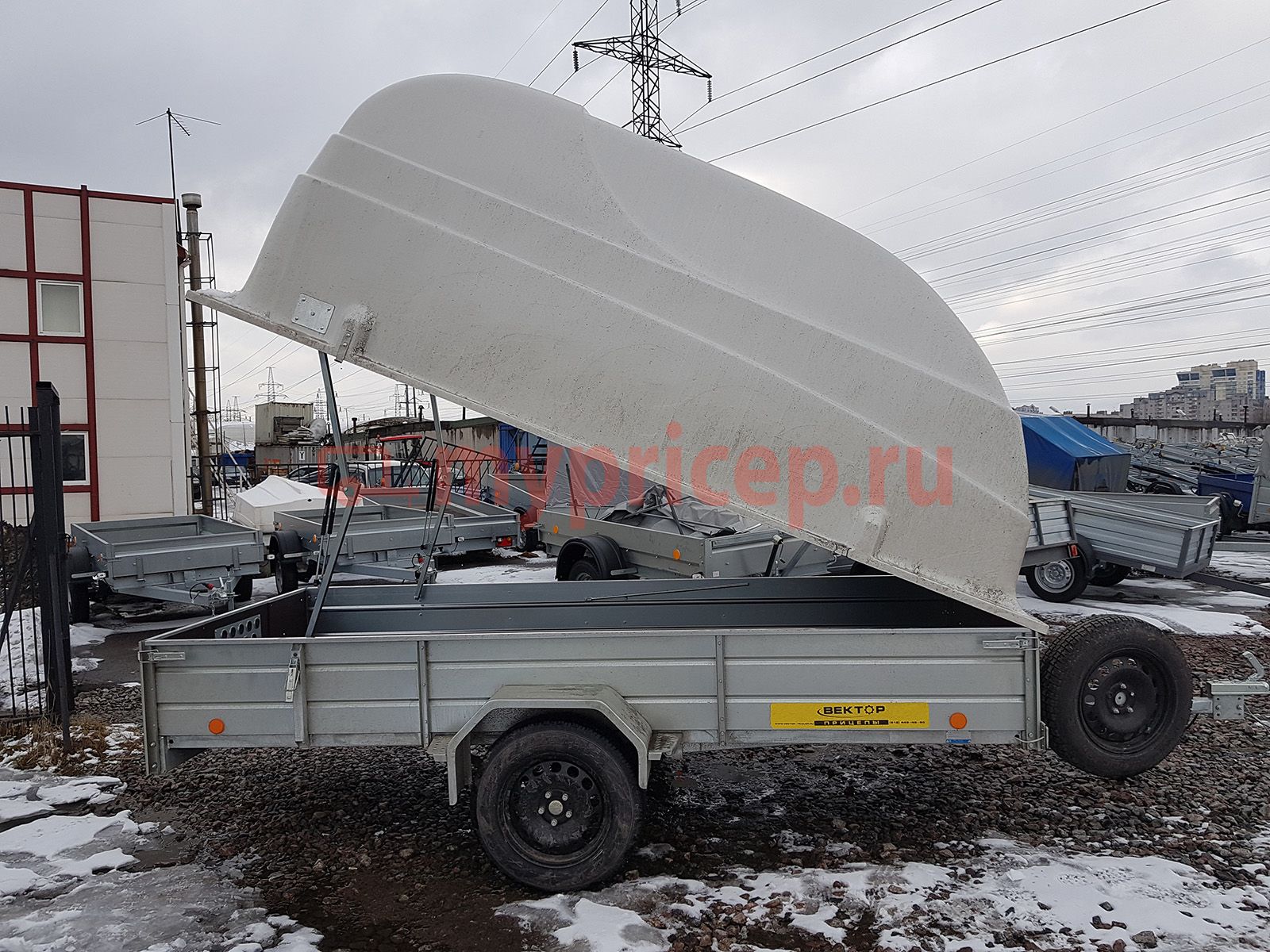 Прицеп ЛАВ 81012A