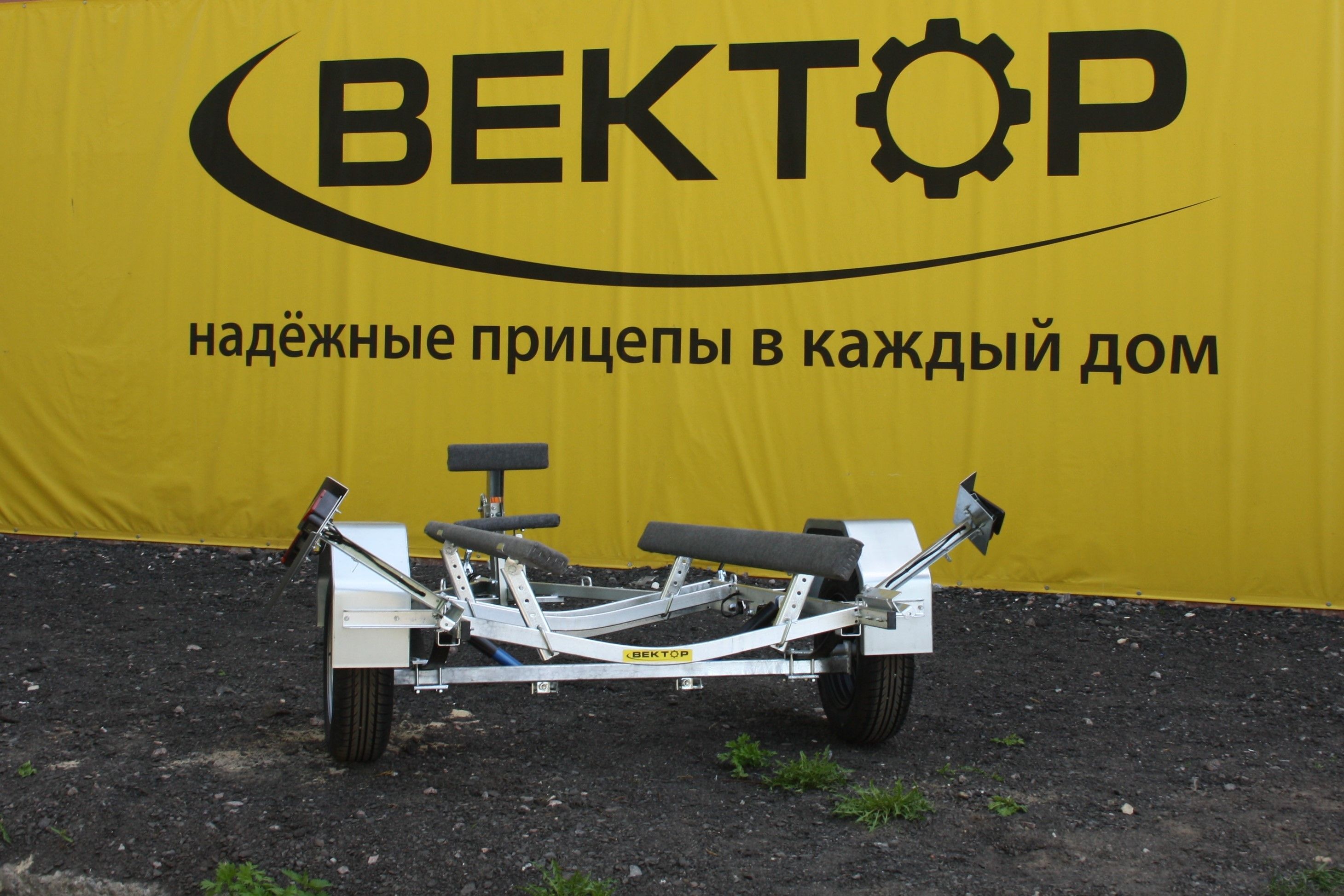 Прицеп ЛАВ 81015ВС