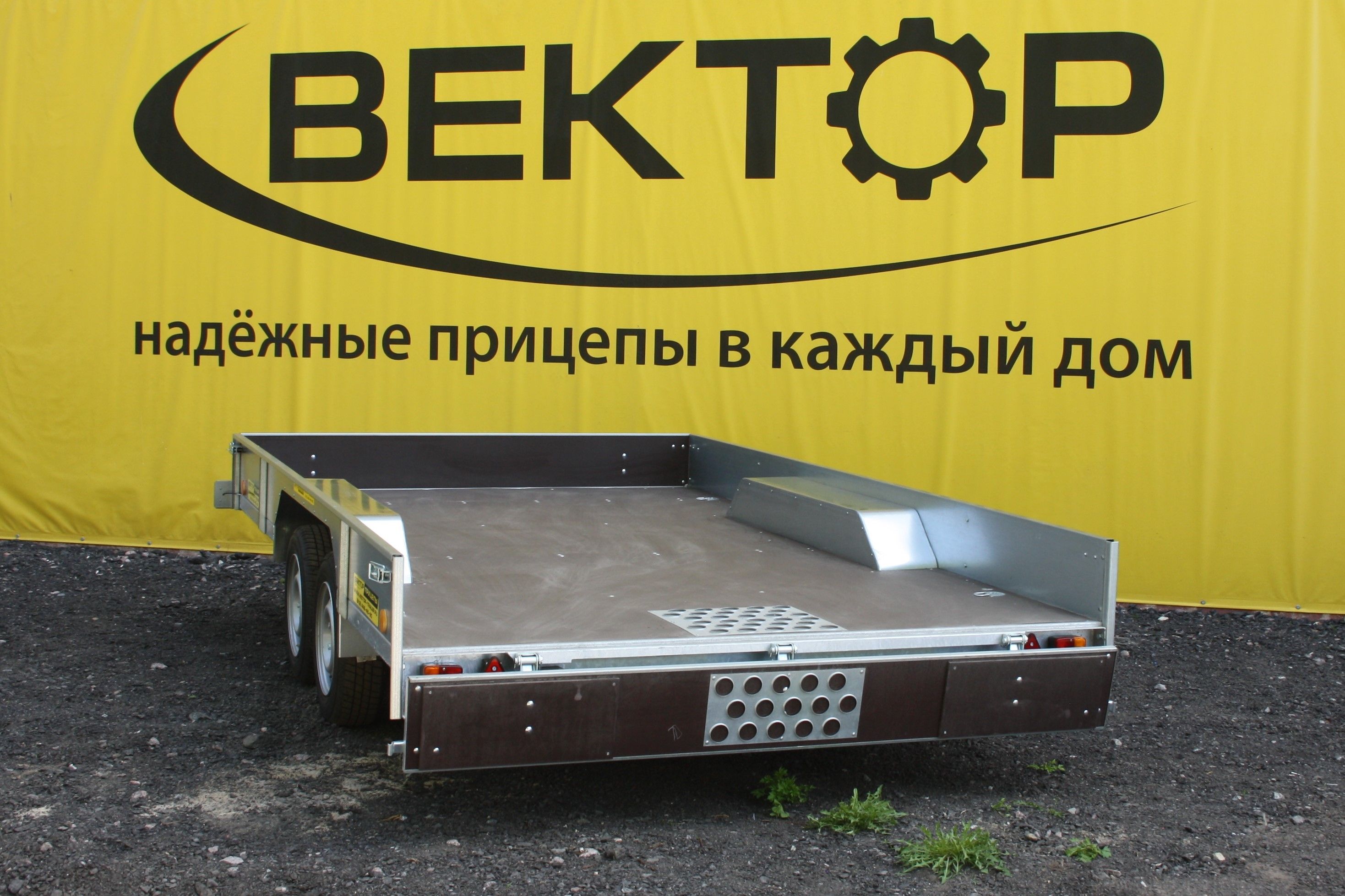 Прицеп ЛАВ 81013А (колея 1780)