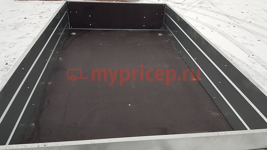 Прицеп ЛАВ 81011А