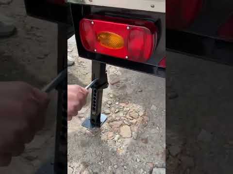 Домкратные стойки для прицепа #прицепкапля #прицепдача #прицеп