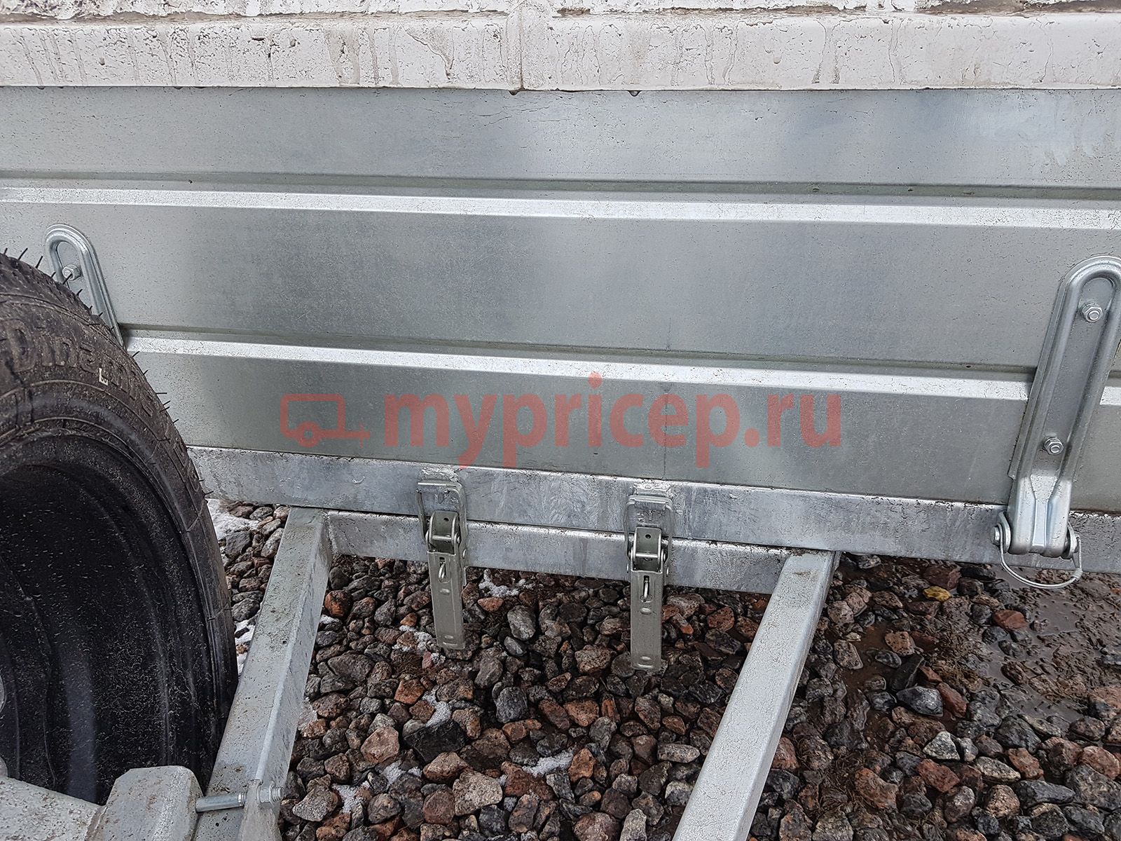 Прицеп ЛАВ 81012A