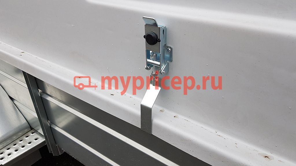 Прицеп ЛАВ 81013E 4.0