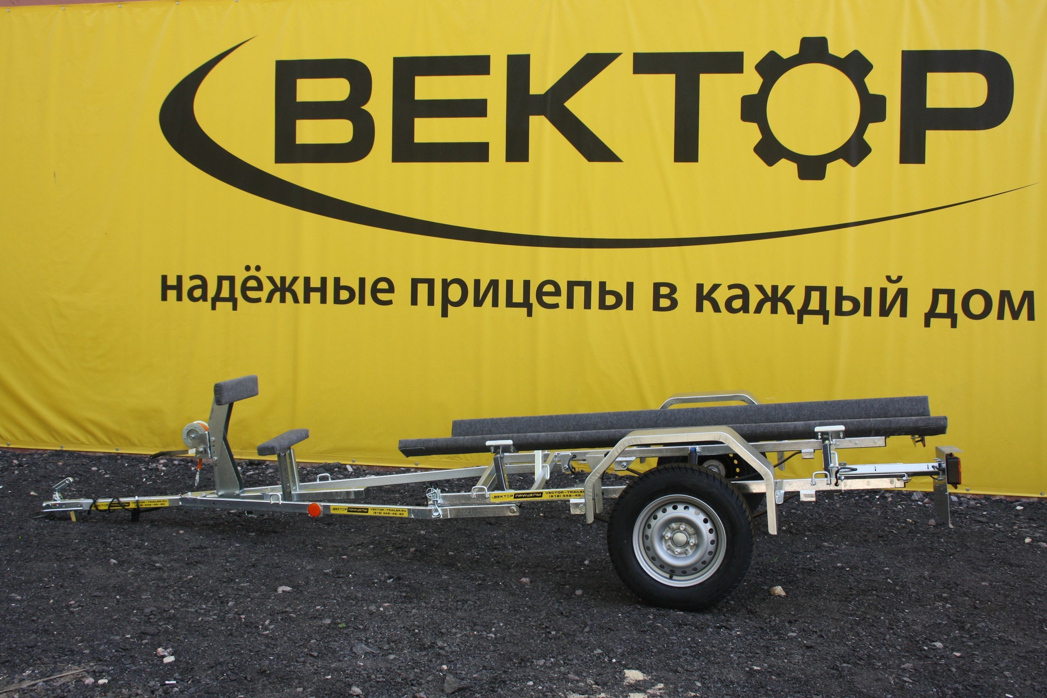 Прицеп ЛАВ 81015ВС